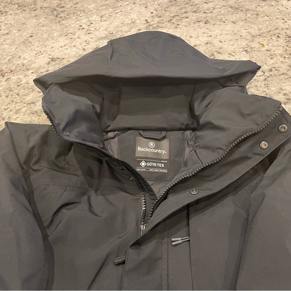 BACKCOUNTRY 650 DOWN GORETEX PARKA NEW WITH TAGS MENS XL PTP 26 BLACK RET $599